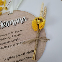 Placa con ramillete flores preservadas