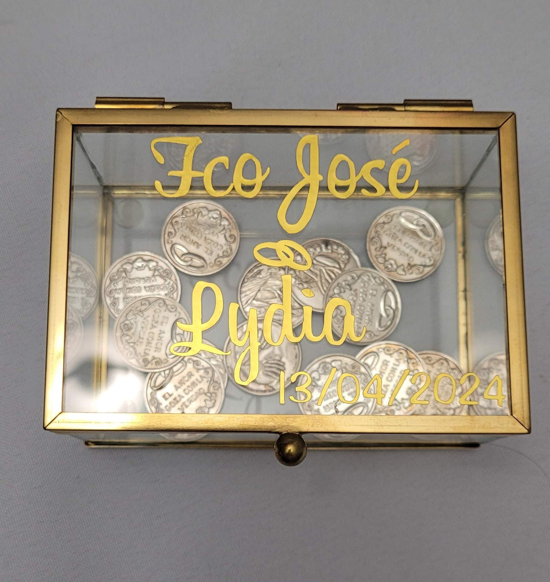 Cajita arras o porta alianzas