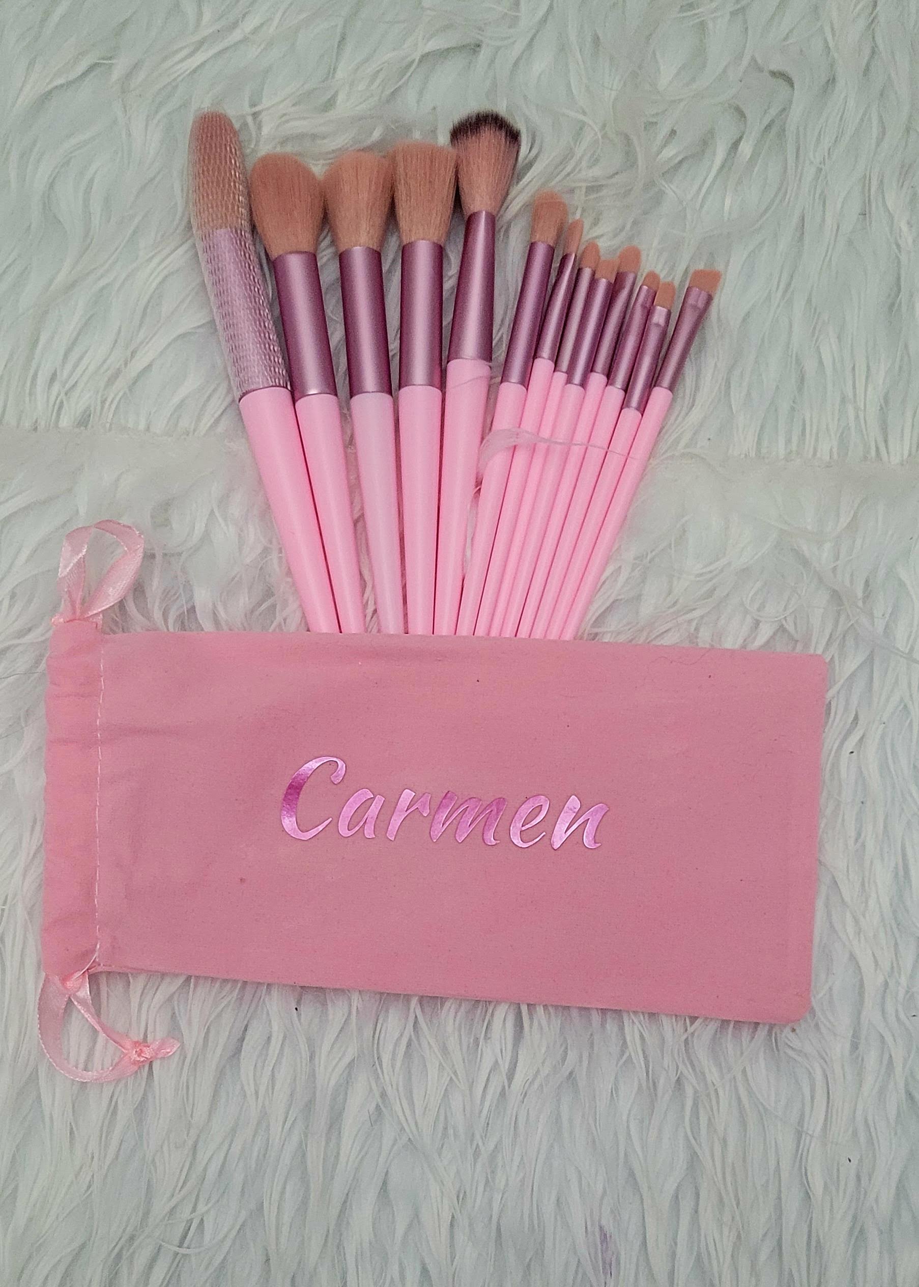 bolsita personalizada con 13 brochas