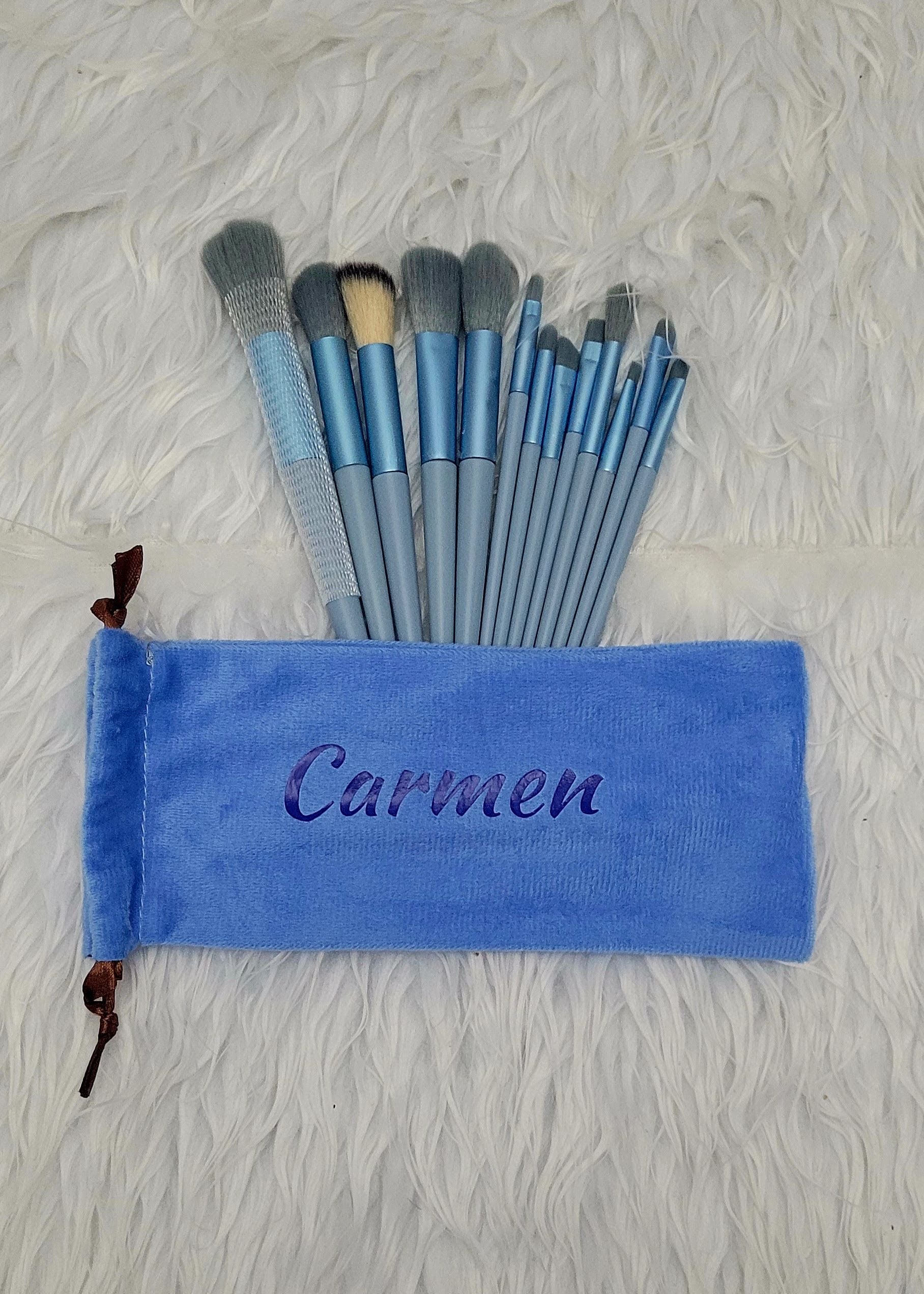 bolsita personalizada con 13 brochas