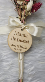 Ramo flores preservadas con chapa personalizada