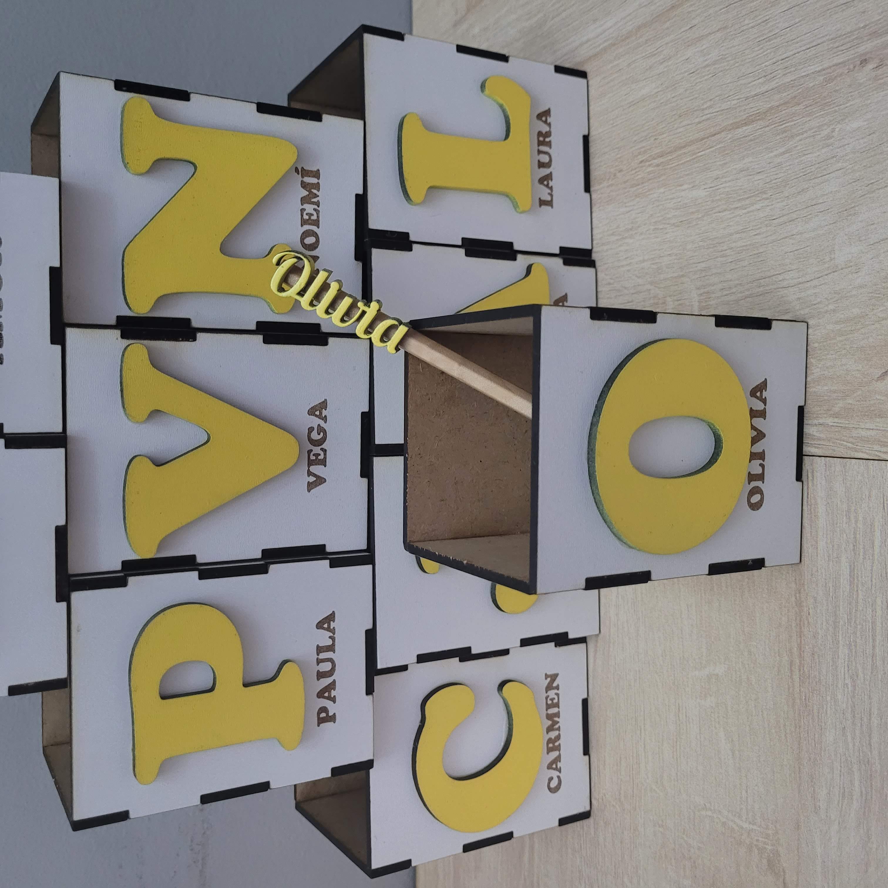 Botes porta lápices personalizados