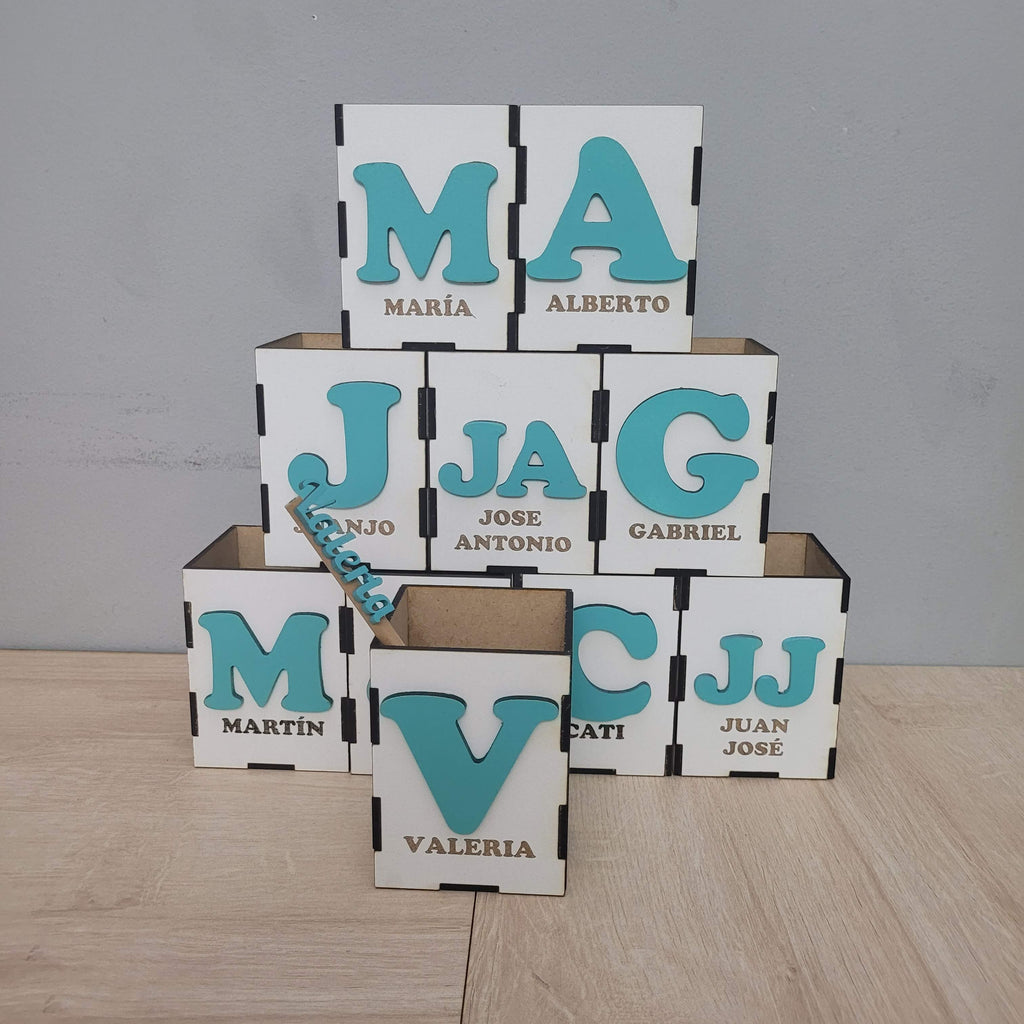 Botes porta lápices personalizados