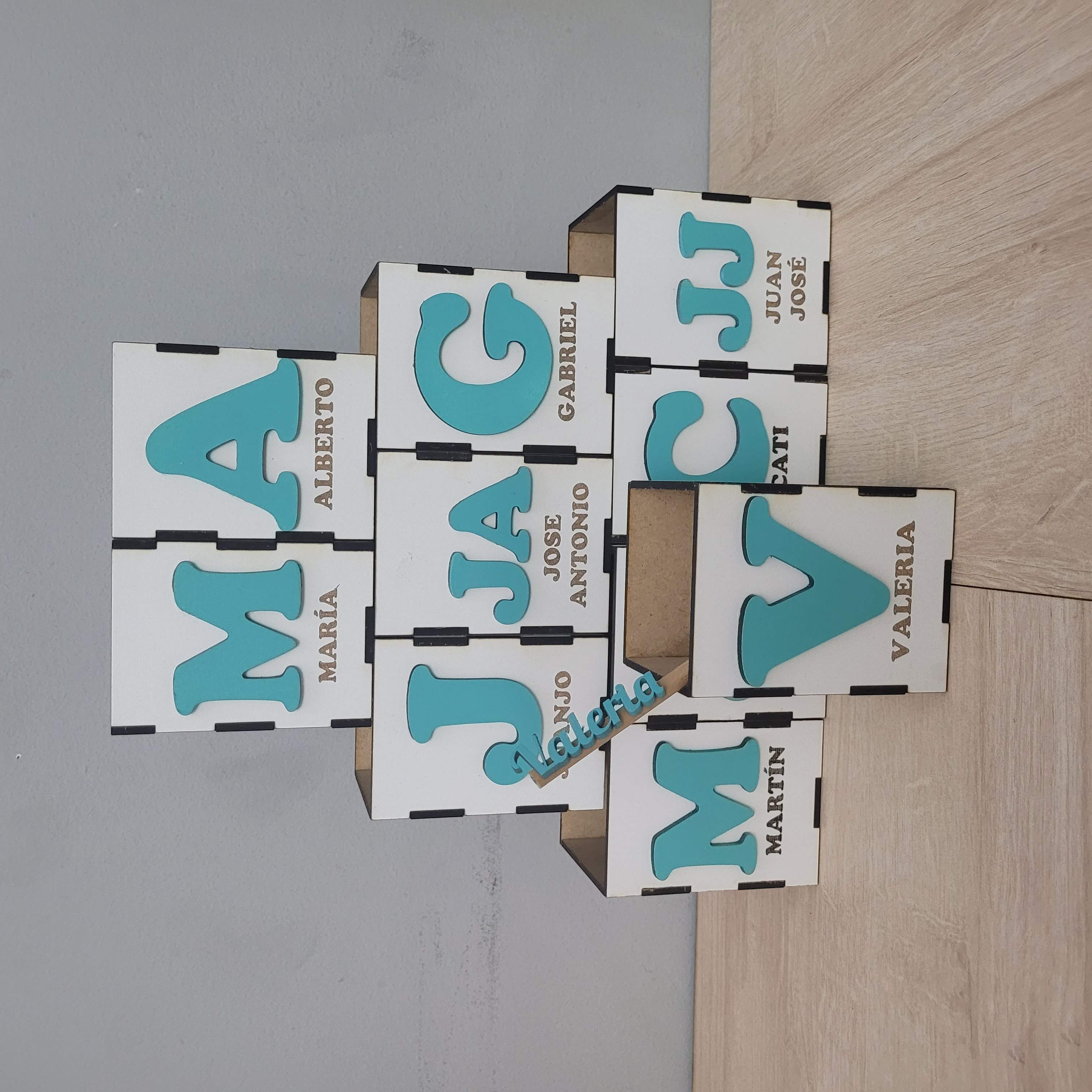 Botes porta lápices personalizados